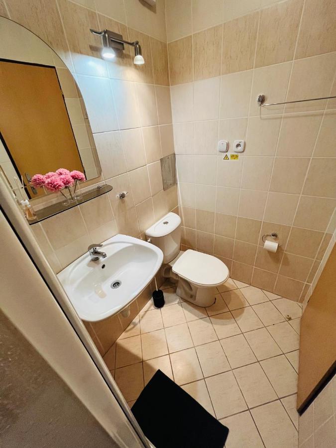 Hotel Kras Rožňava Exterior foto